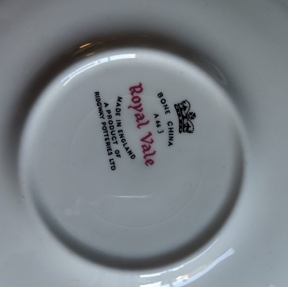 Vintage Anniversary rose bone China vintage teacup set - Picture 5 of 10